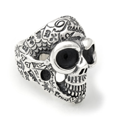 Medium Graffiti Master Skull Ring