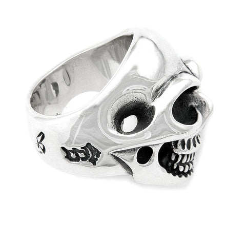 Medium Master Skull Ring