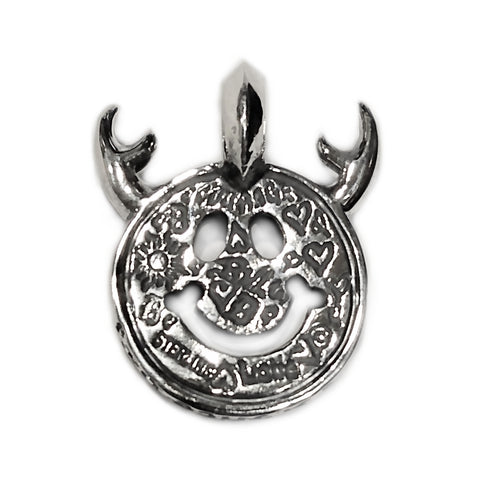 Graffiti Happy Face Charm -Antlers