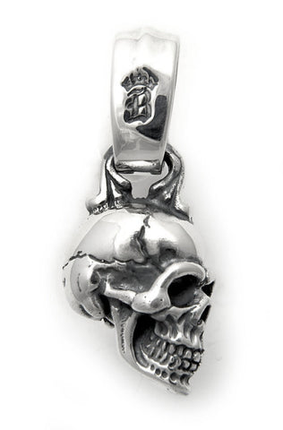 Side Skull with "B" Crown Bale Pendant