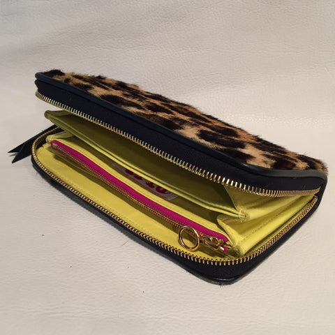 Large Zipper Wallet in Vintage Leopard Fur 50+ years old