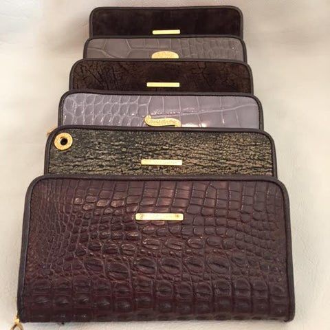 Large Zipper Wallet in Brown Hornback Alligator Leather